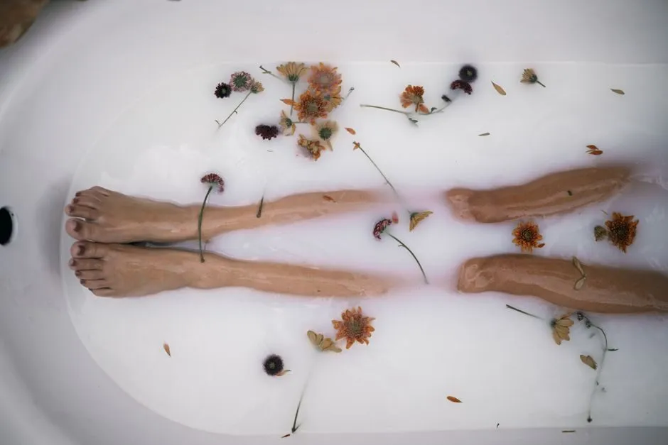 Bồn tắm hoa tươi kiểu Nhật Bản trong spa